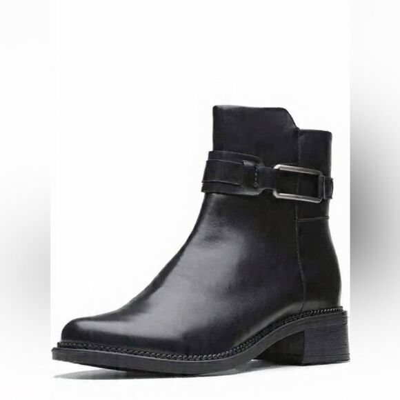 NIB Clarks Collection Maye Bella Black Leather Ankle Boots • Women's Size 9 - Picture 6 of 8